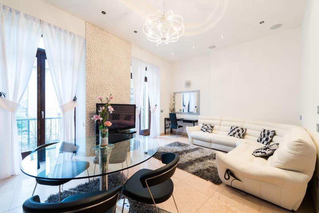 Appartamenti Luxury Арко Стая снимка